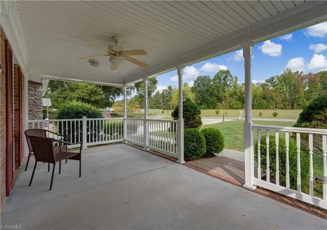 Photo 3 of Single family home for sale at 156 Clearview Rd, Eden, NC 27288 | MLS# 1238629 | Listing updated on 2026-10-12