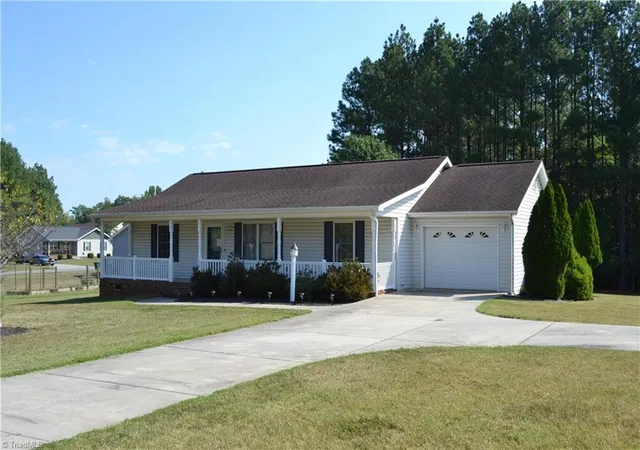 Photo 1 of Single family home for sale at 130 Lemons St, Stoneville, NC 27048 | MLS# 1235615 | Listing updated on 2026-09-15
