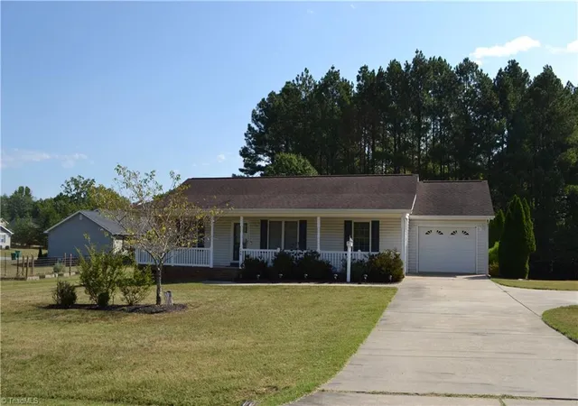Photo 2 of Single family home for sale at 130 Lemons St, Stoneville, NC 27048 | MLS# 1235615 | Listing updated on 2026-09-15