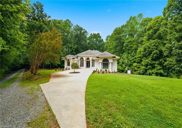 Photo 2 of Single family home for sale at 908 River Ridge Rd, Mebane, NC 27302 | MLS# 1238617 | Listing updated on 2026-10-12