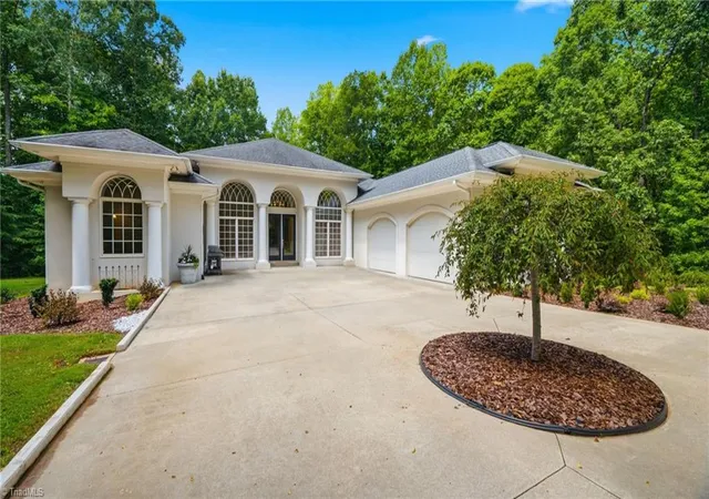 Photo 3 of Single family home for sale at 908 River Ridge Rd, Mebane, NC 27302 | MLS# 1238617 | Listing updated on 2026-10-12