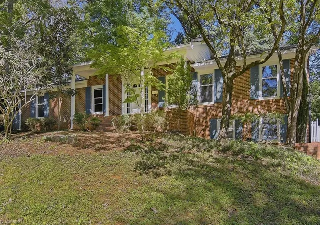 Photo 1 of Sale Pending at 2980 Kedron Ct, Winston Salem, NC 27106 | MLS# 1238728 | Listing updated on 2026-10-23