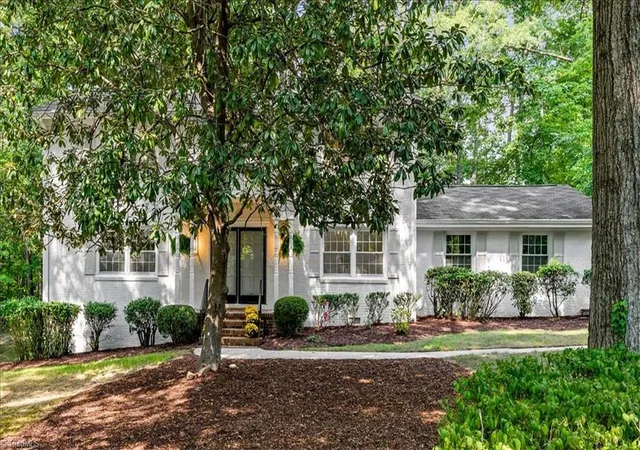 Photo 3 of Sale Pending at 2621 W Woodlyn Way, Greensboro, NC 27407 | MLS# 1234710 | Listing updated on 2026-09-14