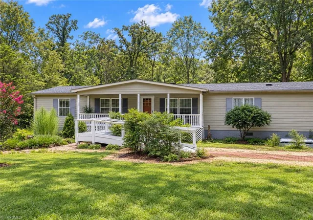 Photo 1 of Manufactured home for sale at 167 Willow Oak Ln, Advance, NC 27006 | MLS# 1235258 | Listing updated on 2026-09-10