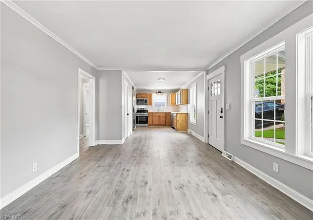 Photo 4 of Single family home for sale at 1304 Thurmond St, Winston Salem, NC 27105 | MLS# 1233389 | Listing updated on 2026-09-04