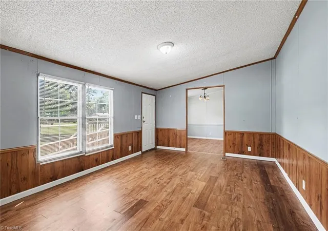 Photo 3 of Manufactured home for sale at 530 Gladstone Rd, Mocksville, NC 27028 | MLS# 1235279 | Listing updated on 2026-09-12