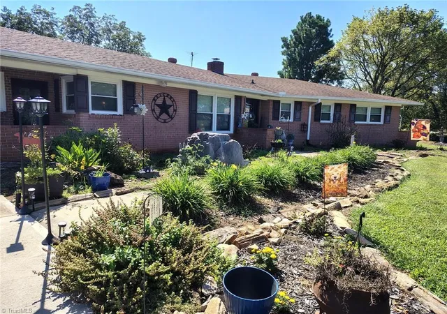 Photo 2 of Single family home for sale at 727 Cody Trl, Dobson, NC 27917 | MLS# 1234700 | Listing updated on 2026-09-05