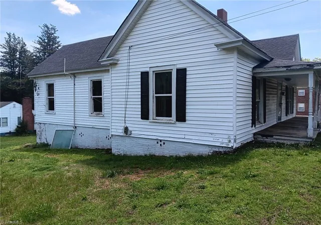 Photo 3 of Single family home for sale at 536 Monroe St, Eden, NC 27288 | MLS# 1235109 | Listing updated on 2026-09-10