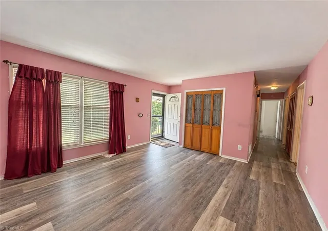 Photo 2 of Sale Pending at 5707 Antietam Dr, Winston Salem, NC 27106 | MLS# 1239098 | Listing updated on 2026-10-25