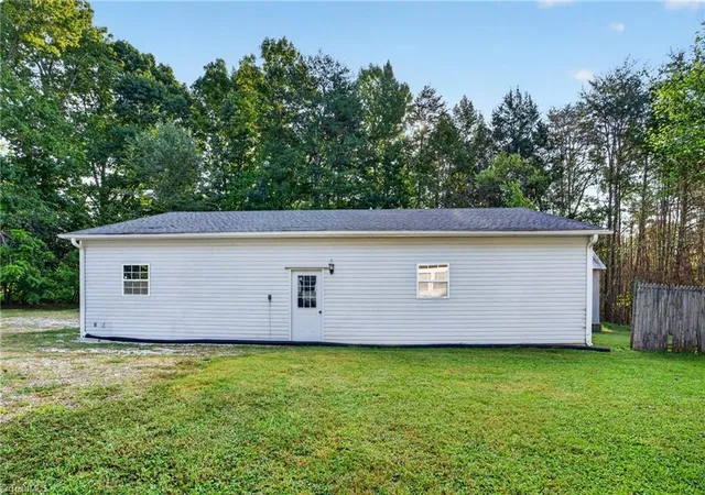 Photo 4 of Manufactured home for sale at 5077 Randleman Rd, Greensboro, NC 27406 | MLS# 1235935 | Listing updated on 2026-10-06