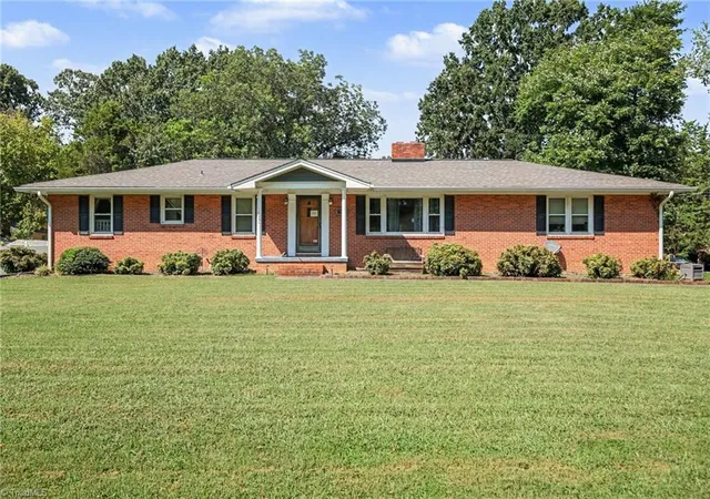 Photo 1 of Single family home for sale at 117 Fox Ln, Lexington, NC 27295 | MLS# 1234395 | Listing updated on 2026-09-04