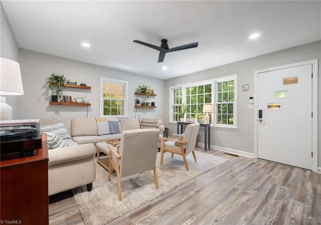Photo 4 of Single family home for sale at 207 Leland Dr, Winston Salem, NC 27106 | MLS# 1234671 | Listing updated on 2026-10-03