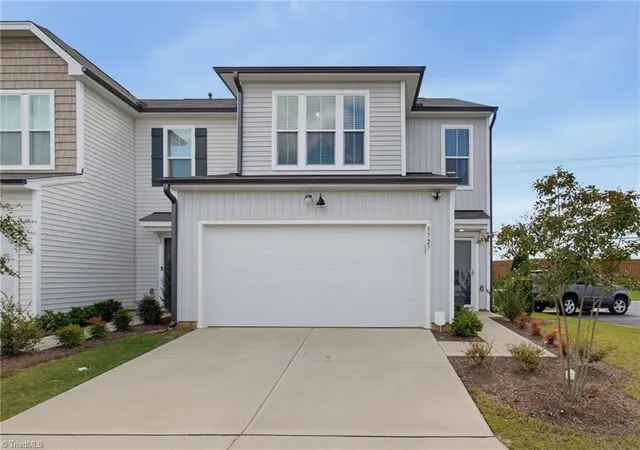 Photo 1 of Single family home for sale at 3727 Feltham Ln, Jamestown, NC 27282 | MLS# 1237107 | Listing updated on 2026-10-02