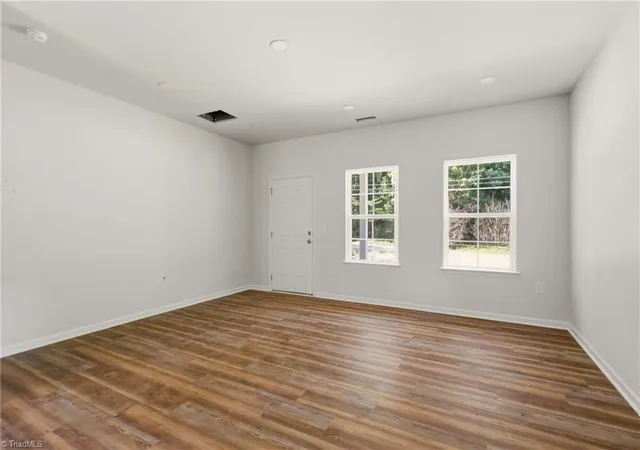 Photo 4 of Single family home for sale at 383 Baney Dr, Lexington, NC 27292 | MLS# 1235276 | Listing updated on 2026-09-11