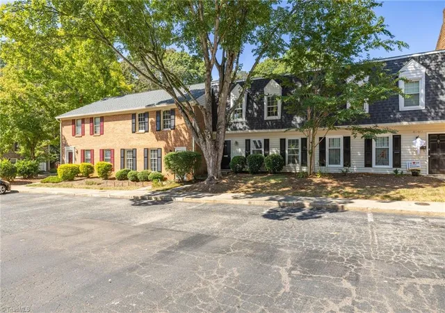Photo 3 of Single family home for sale at 4080 Huntingreen Ln #C, Winston Salem, NC 27106 | MLS# 1237753 | Listing updated on 2026-10-21