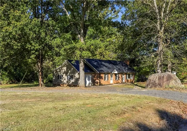 Photo 3 of Single family home for sale at 22578 S Nc Hwy 109, Denton, NC 27239 | MLS# 1239780 | Listing updated on 2026-10-21