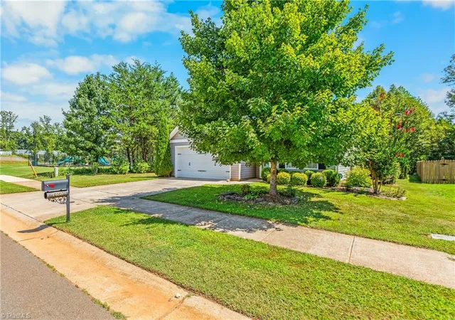 Photo 3 of Single family home for sale at 1466 Weatherend Dr, Rural Hall, NC 27045 | MLS# 1234999 | Listing updated on 2026-09-16
