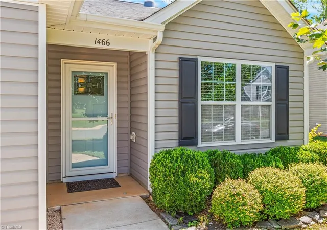 Photo 3 of Single family home for sale at 1466 Weatherend Dr, Rural Hall, NC 27045 | MLS# 1234999 | Listing updated on 2026-09-16