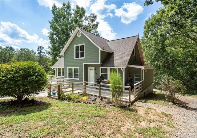 Photo 3 of Sale Pending at 423 Deer Run Rd, Prospect Hill, NC 27314 | MLS# 1235908 | Listing updated on 2026-09-30