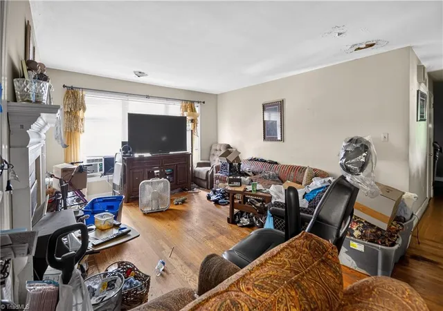 Photo 3 of Single family home for sale at 2106 Mebane St, Burlington, NC 27215 | MLS# 1235270 | Listing updated on 2026-09-10