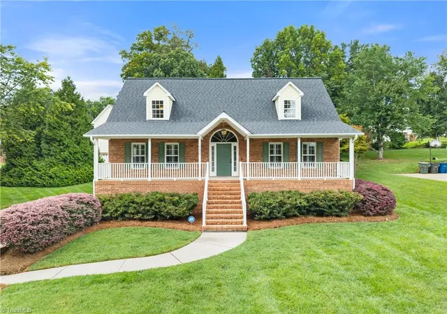 Photo 1 of Sale Pending at 5135 Edgebaston Dr, Kernersville, NC 27284 | MLS# 1235219 | Listing updated on 2026-09-12