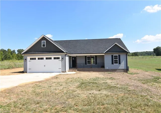 Photo 1 of Single family home for sale at 311 Cedar Lodge Rd, Thomasville, NC 27360 | MLS# 1234558 | Listing updated on 2026-09-04