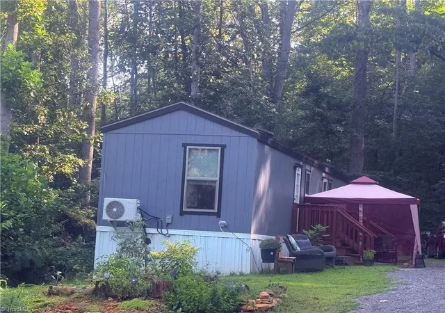 Photo 3 of Sale Pending at 2828 E Pine St, Mount Airy, NC 27030 | MLS# 1234621 | Listing updated on 2026-09-24