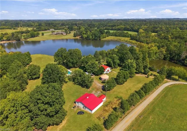 Photo 2 of Sale Pending at 230 Staya Way, Mocksville, NC 27028 | MLS# 1235610 | Listing updated on 2026-09-26