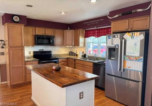 Photo 3 of Single family home for sale at 244 Pepperstone Dr, Mocksville, NC 27028 | MLS# 1239619 | Listing updated on 2026-10-22
