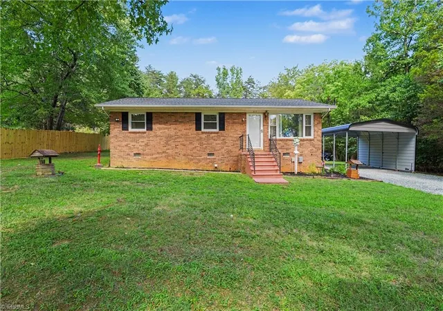 Photo 2 of Single family home for sale at 417 Circle Dr, Gibsonville, NC 27249 | MLS# 1235720 | Listing updated on 2026-09-15