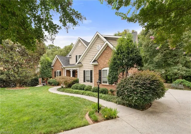 Photo 2 of Single family home for sale at 4486 Greystone Pl Ct, Winston Salem, NC 27106 | MLS# 1234107 | Listing updated on 2026-09-01