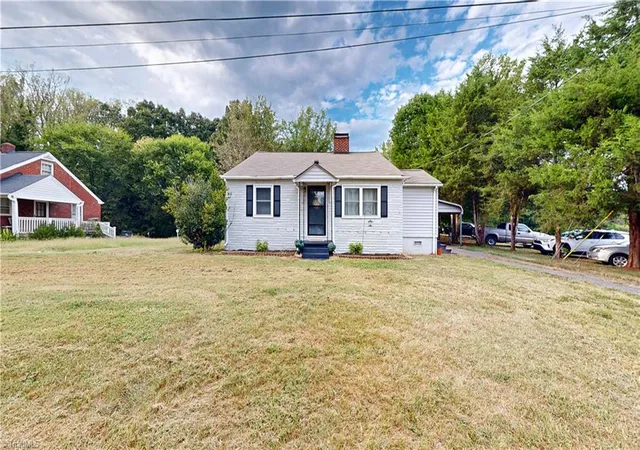 Photo 1 of Single family home for sale at 5441 Robinhood Rd, Winston Salem, NC 27106 | MLS# 1236303 | Listing updated on 2026-09-22
