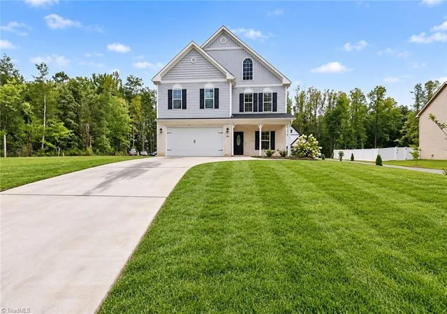 Photo 2 of Single family home for sale at 739 Petree Rd, Winston Salem, NC 27106 | MLS# 1234436 | Listing updated on 2026-09-15