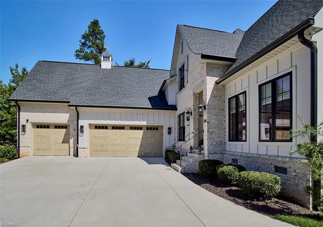 Photo 2 of Sale Pending at 108 Saint Andrews Dr, High Point, NC 27265 | MLS# 1235940 | Listing updated on 2026-10-07