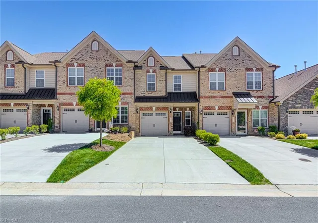 Photo 2 of Single family home for sale at 1228 United Ct, Winston Salem, NC 27103 | MLS# 1236539 | Listing updated on 2026-10-05