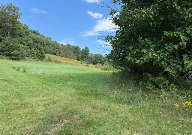 Photo 4 of Sale Pending at 108 E Mill Crk Rd, Fleetwood, NC 28684 | MLS# 1235433 | Listing updated on 2026-09-23