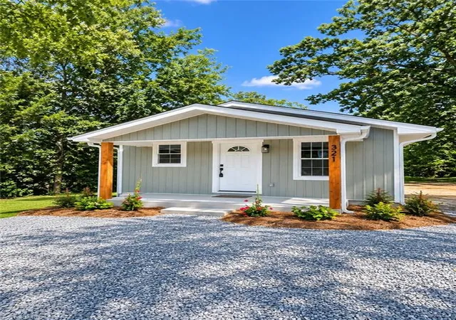 Photo 1 of Sale Pending at 321 New St, High Point, NC 27260 | MLS# 1236544 | Listing updated on 2026-09-26