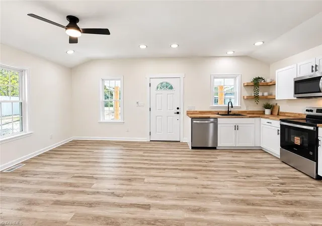 Photo 2 of Sale Pending at 321 New St, High Point, NC 27260 | MLS# 1236544 | Listing updated on 2026-09-26