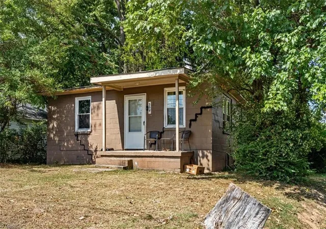Photo 3 of Single family home for sale at 308 Holderby St, Reidsville, NC 27320 | MLS# 1234264 | Listing updated on 2026-09-09