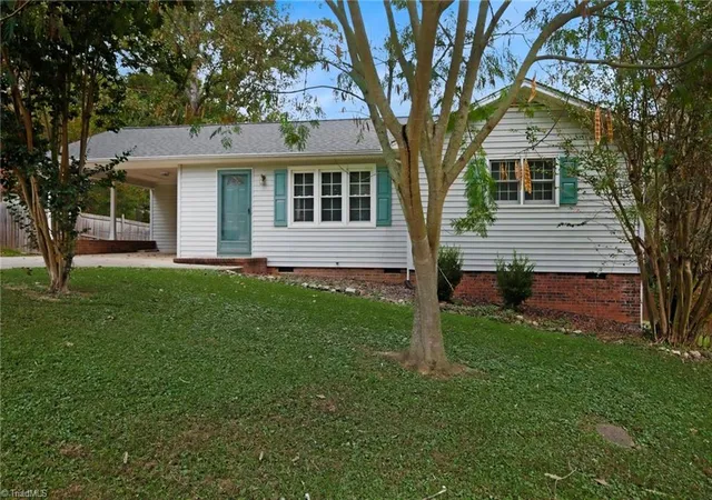 Photo 1 of Single family home for sale at 211 Sharon Ln, Randleman, NC 27317 | MLS# 1237870 | Listing updated on 2026-10-11