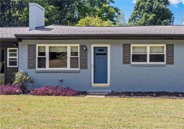 Photo 3 of Sale Pending at 2816 Vanhoy Rd, Yadkinville, NC 27055 | MLS# 1235716 | Listing updated on 2026-09-28