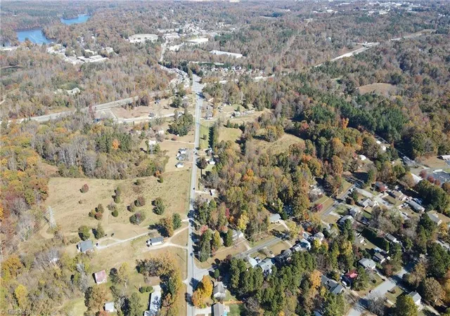 Photo 3 of Sale Pending at 3412 Dillon Rd, Jamestown, NC 27282 | MLS# 1234380 | Listing updated on 2026-09-06