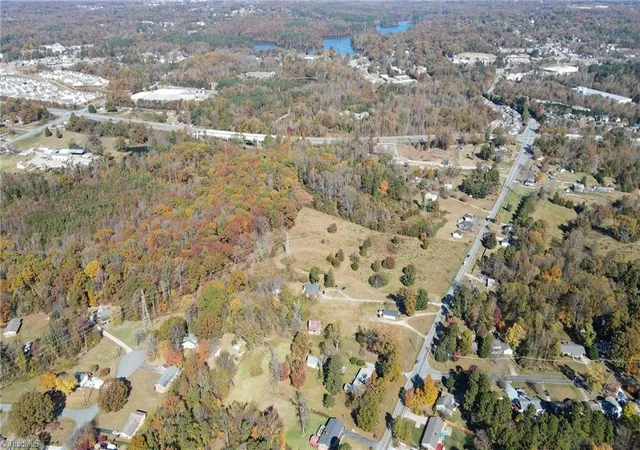 Photo 4 of Sale Pending at 3412 Dillon Rd, Jamestown, NC 27282 | MLS# 1234380 | Listing updated on 2026-09-06
