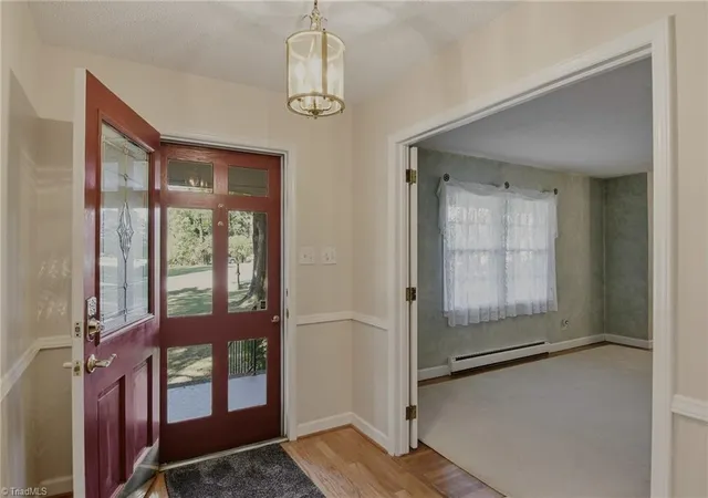 Photo 3 of Single family home for sale at 707 Fairidge Dr, Jamestown, NC 27282 | MLS# 1238824 | Listing updated on 2026-10-14