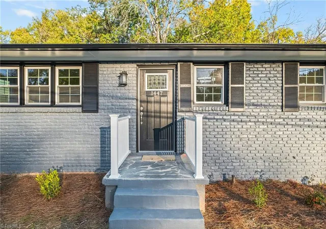 Photo 3 of Single family home for sale at 1447 Emerald St, Winston Salem, NC 27105 | MLS# 1239820 | Listing updated on 2026-10-26