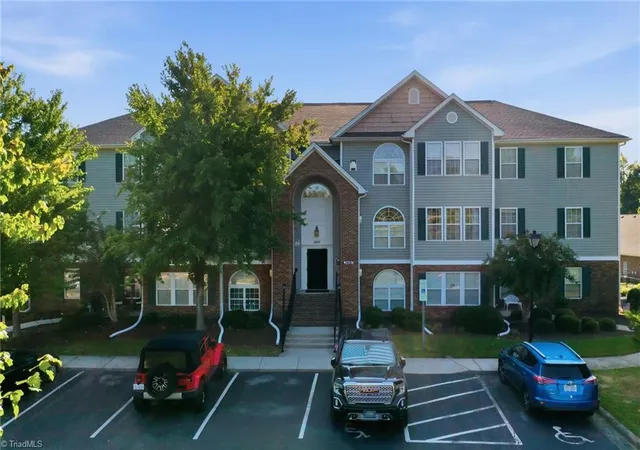 Photo 2 of Single family home for sale at 3491 Forestdale Dr, Burlington, NC 27215 | MLS# 1234723 | Listing updated on 2026-09-05