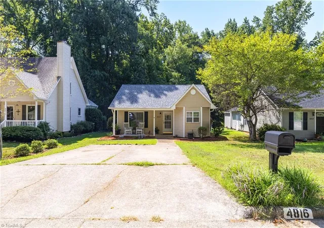 Photo 3 of Sale Pending at 4816 Tiffany Ave, Winston Salem, NC 27104 | MLS# 1234167 | Listing updated on 2026-09-09