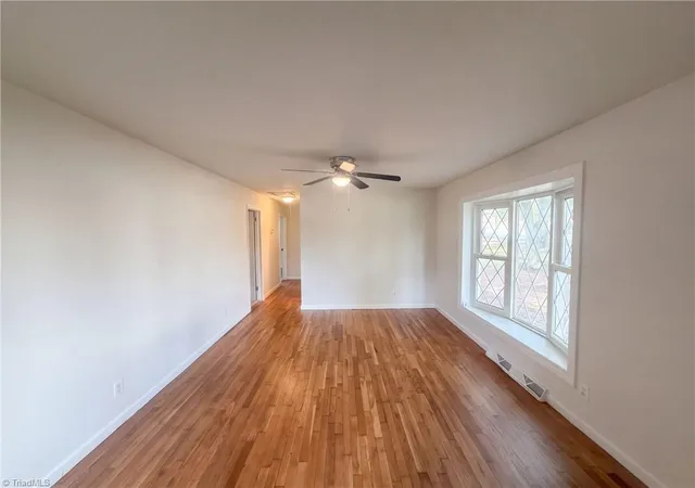 Photo 3 of Single family home for sale at 509 Greenbriar Rd, Greensboro, NC 27405 | MLS# 1236858 | Listing updated on 2026-10-28
