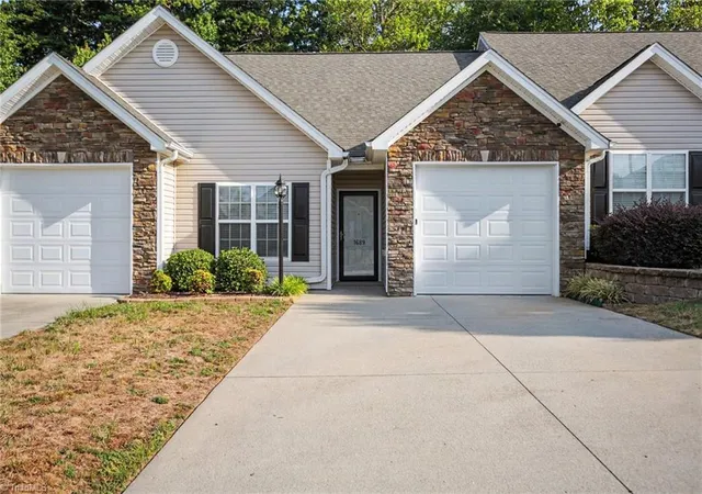Photo 1 of Single family home for sale at 1689 Grand Springs Dr, Winston Salem, NC 27127 | MLS# 1236272 | Listing updated on 2026-10-08