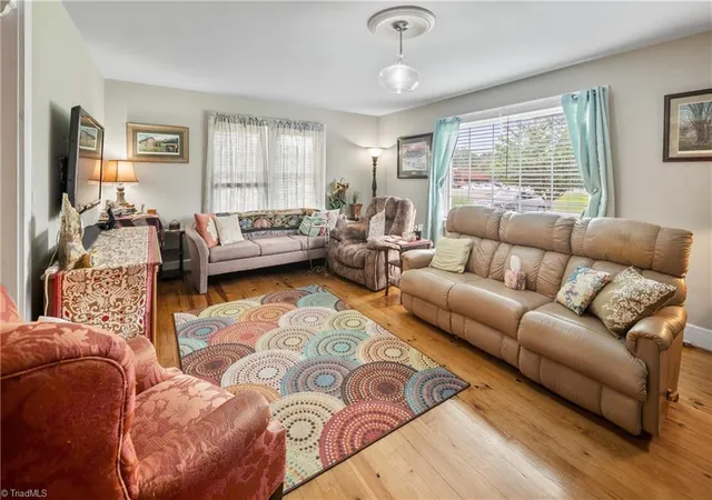 Photo 4 of Single family home for sale at 204 Carson Rd, Pilot Mountain, NC 27041 | MLS# 1233524 | Listing updated on 2026-09-04